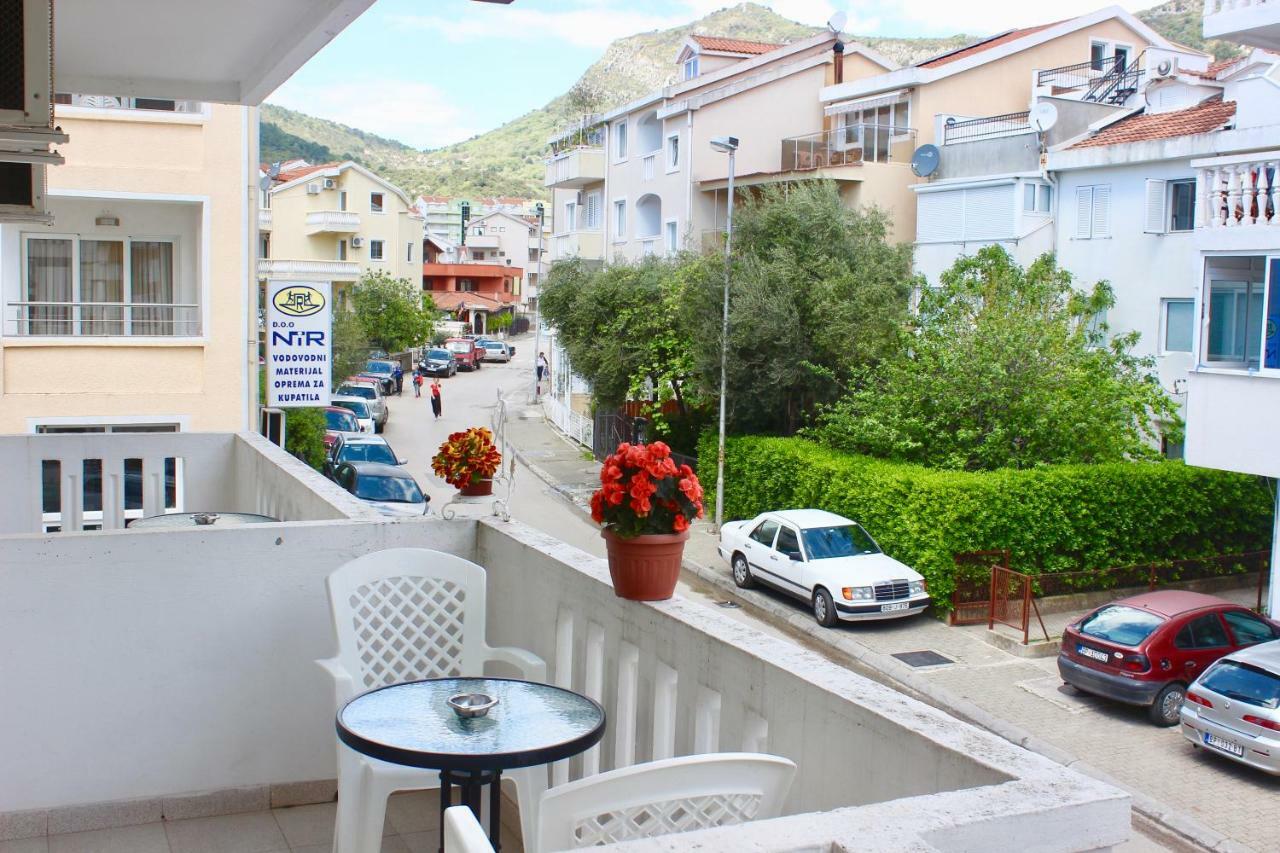 Nir Apartments Budva Bagian luar foto